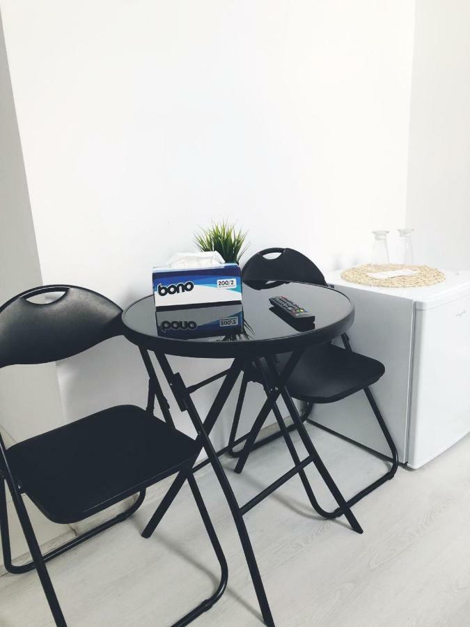 Studio Central Târgu Jiu Εξωτερικό φωτογραφία